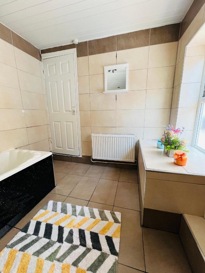 Luxurious Modern House In Anfield! Close To Lfc, Efc, City Centre!!! Liverpool Extérieur photo